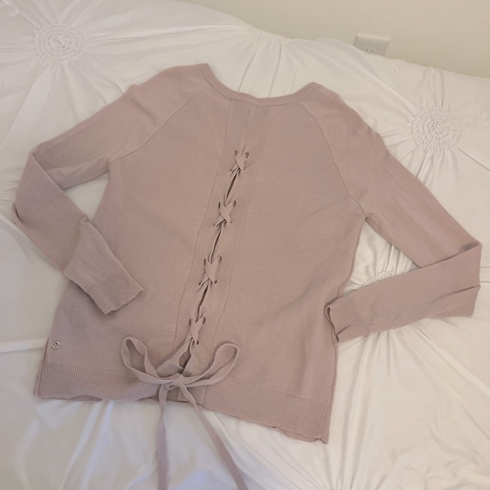Lululemon sweater with bow